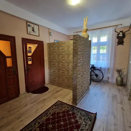 Oda ve Kahvaltı Pod Piorem 3*