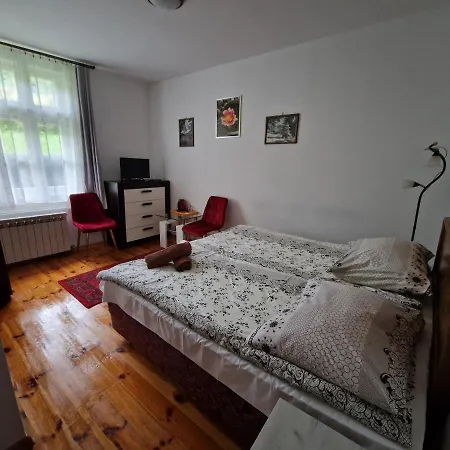 Pod Piorem Закопане