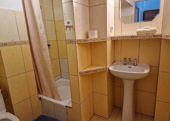 Pod Piórem Bed and breakfast 3*